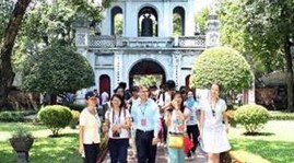 Summer camp for overseas Vietnamese youth